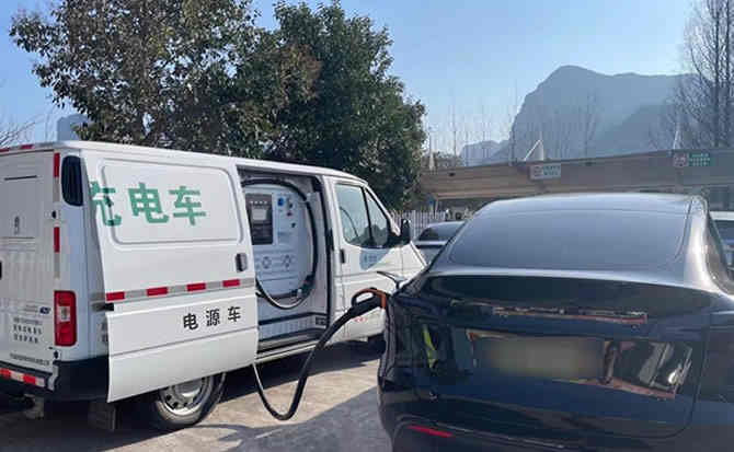 河津汽车搭电